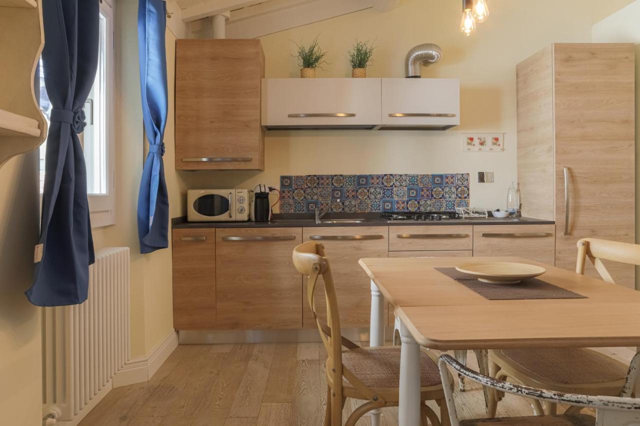 Margarida Apartment Флоренція Екстер'єр фото