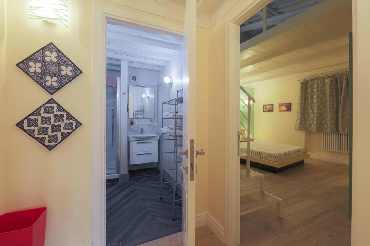 Margarida Apartment Флоренція Екстер'єр фото