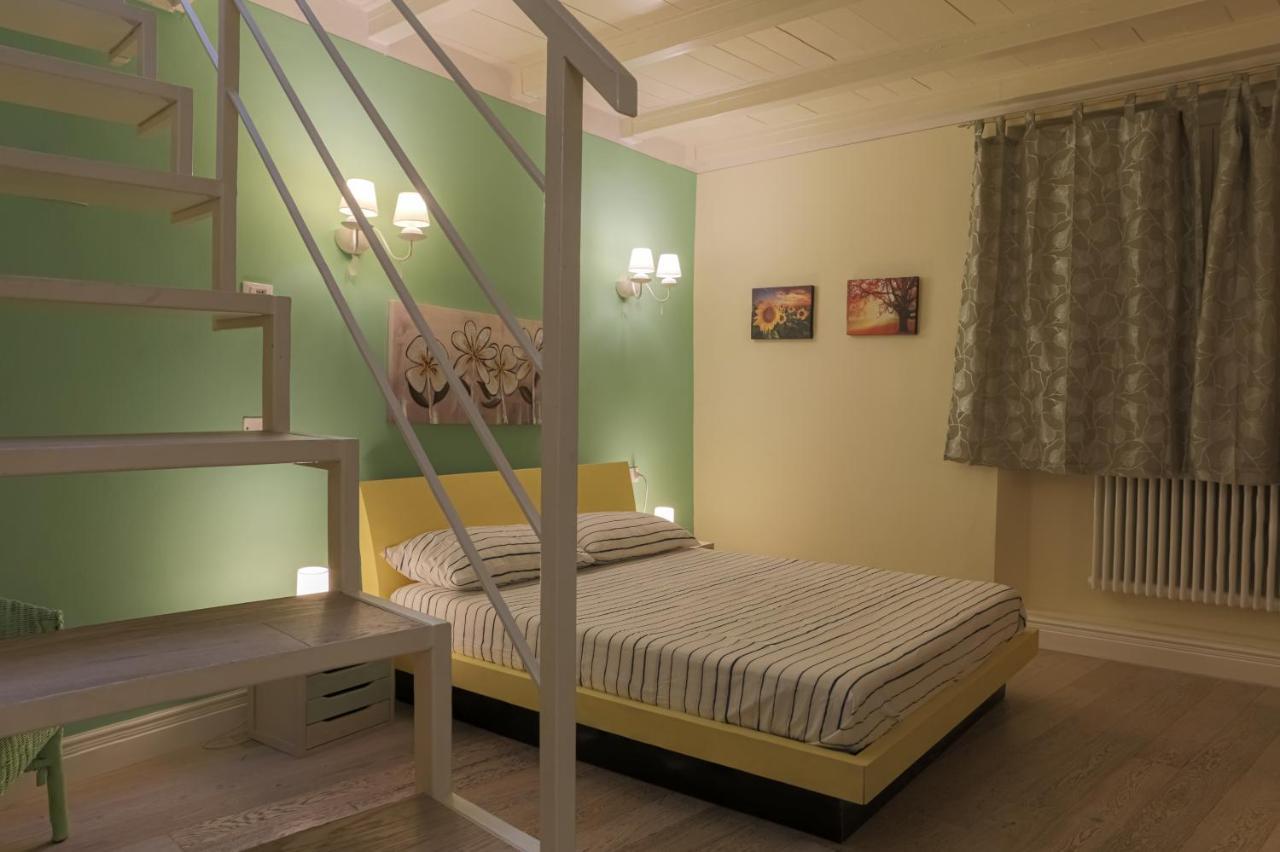 Margarida Apartment Флоренція Екстер'єр фото